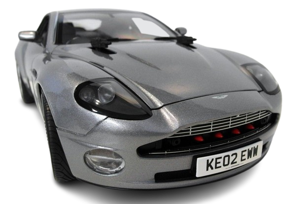 Kyosho 1/12 Scale Diecast 08603S Aston Martin V12 Vanquish 007 James Bond